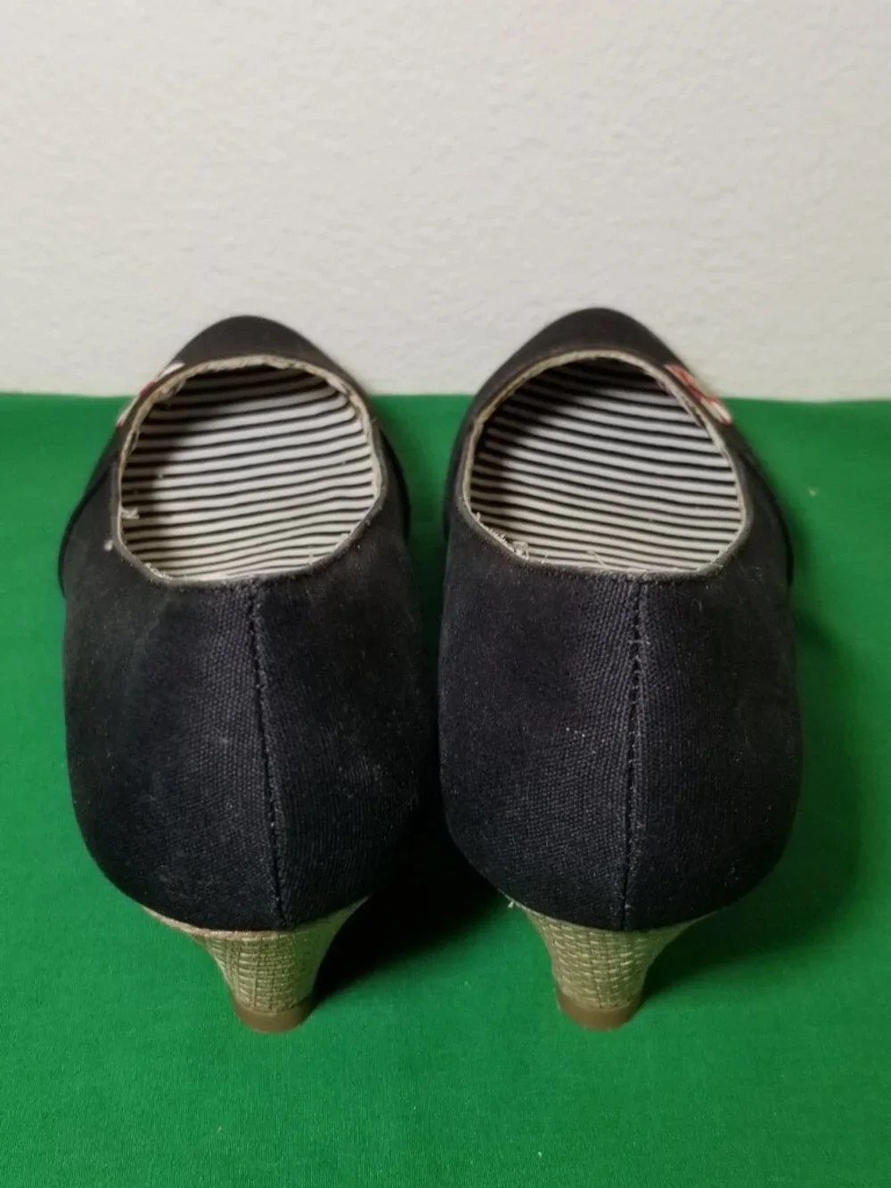 Bait Footwear Wedge Heels Women Size 7 Boating Yachting Cruise Sailing Coast